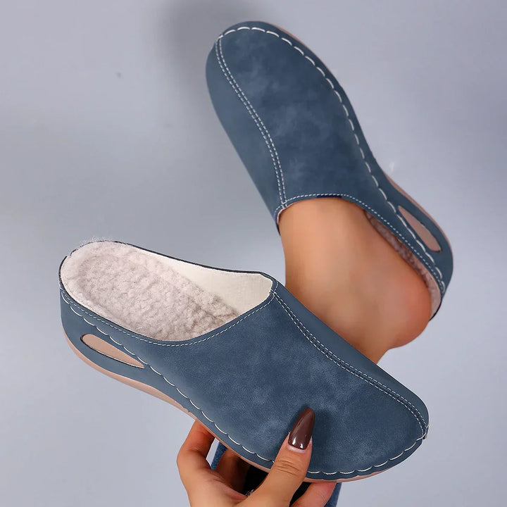 CloudStep | Orthopedic Slippers with Daily Comfort and Timeless Home Style
