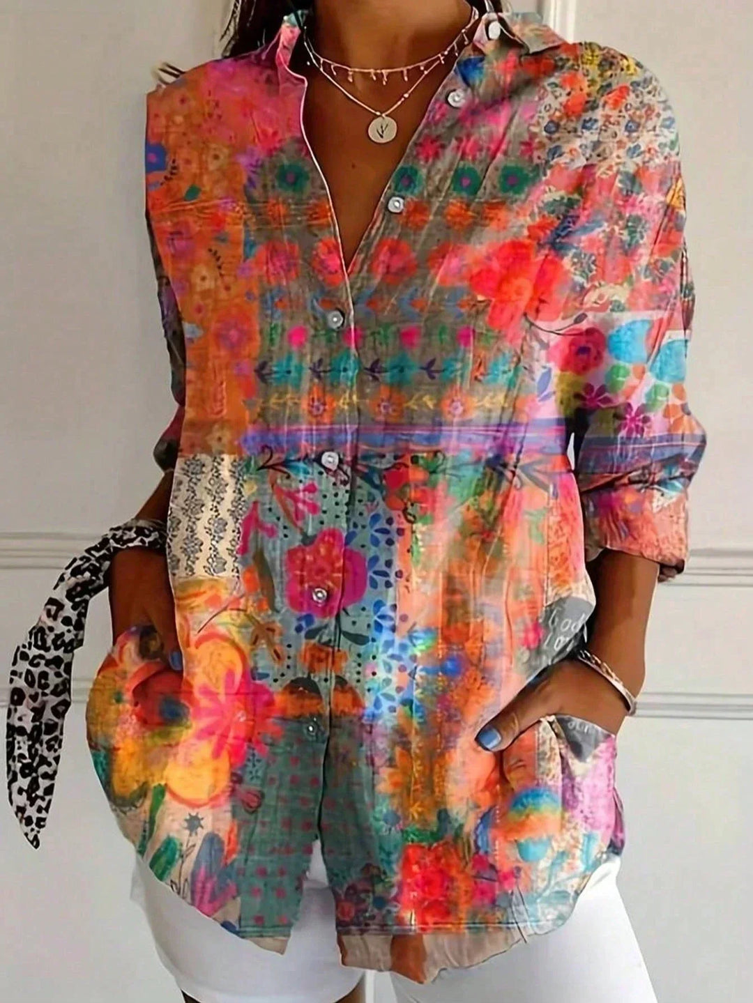 Sophie | Blouse with Colorful Print